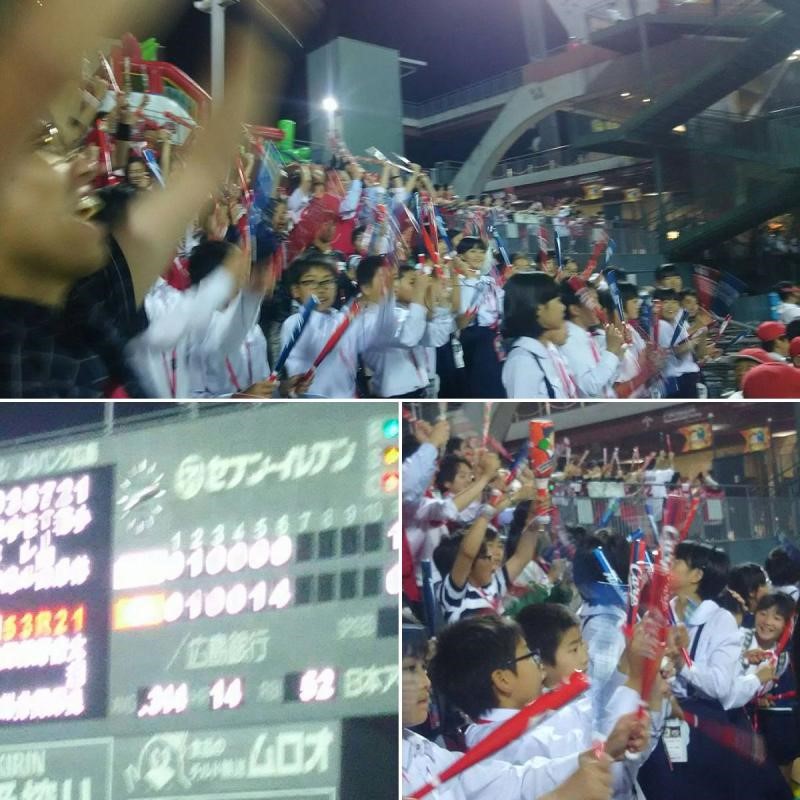 夜の屋外球場で児童たちが応援道具を持ってスポーツ観戦をしている複数の写真