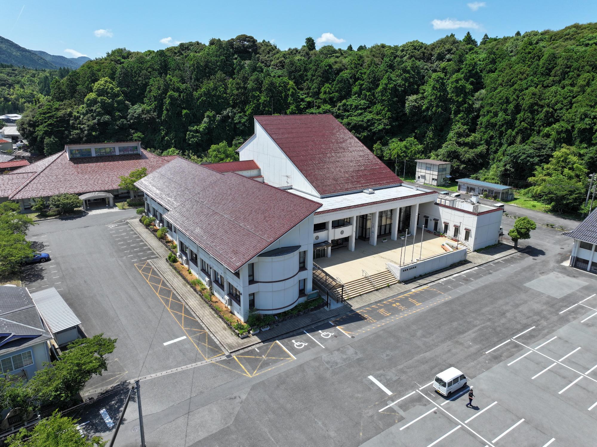 隠岐島文化会館