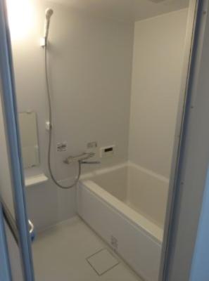 八田集合住宅の風呂場の様子