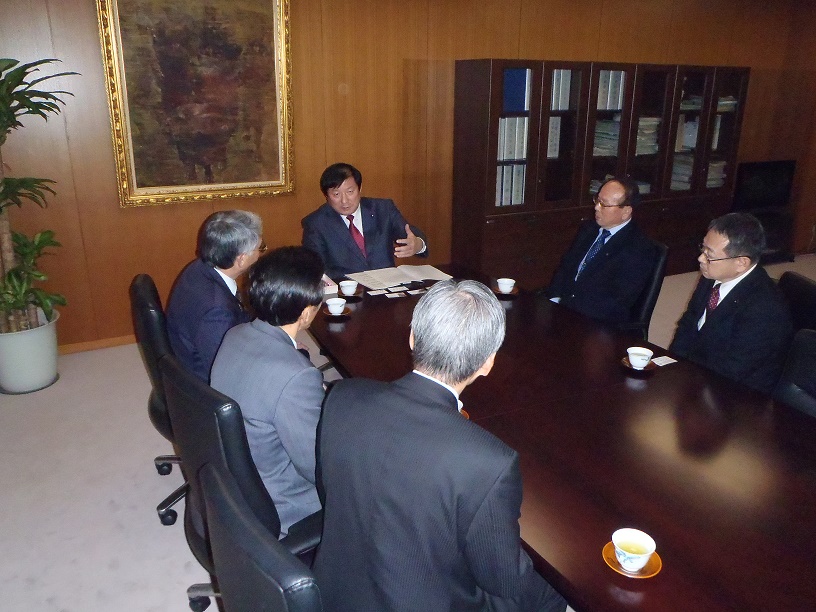 内閣府での陳情