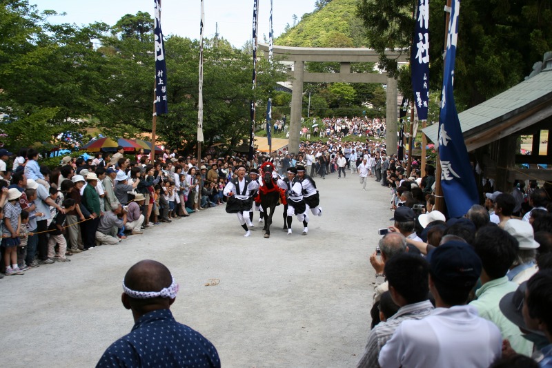 Gore-e Furyu Festival at Tamawakasumikoto Shrine (2)