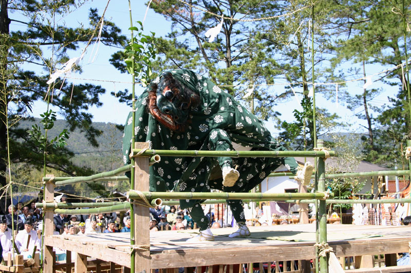 Mizuwakasu Shrine Sairei Furyu Festival (2)