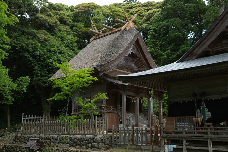 Tamawakasumikoto Shrine (1)
