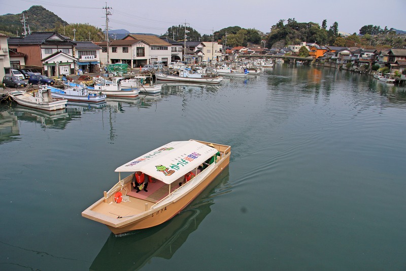 Yabigawa River Sightseeing Boat (2)