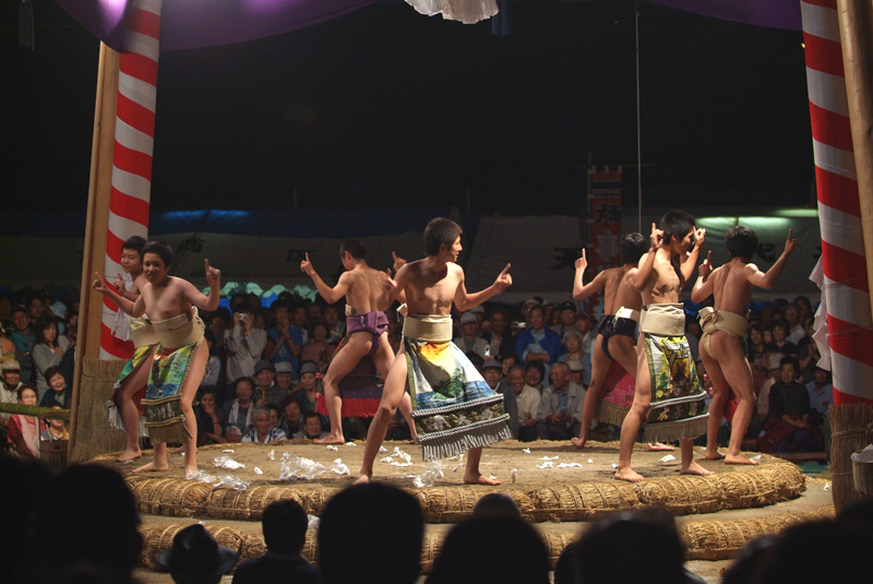 相撲踊り(2)の写真